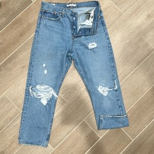 Levi’s Wedgie Straight Ankle